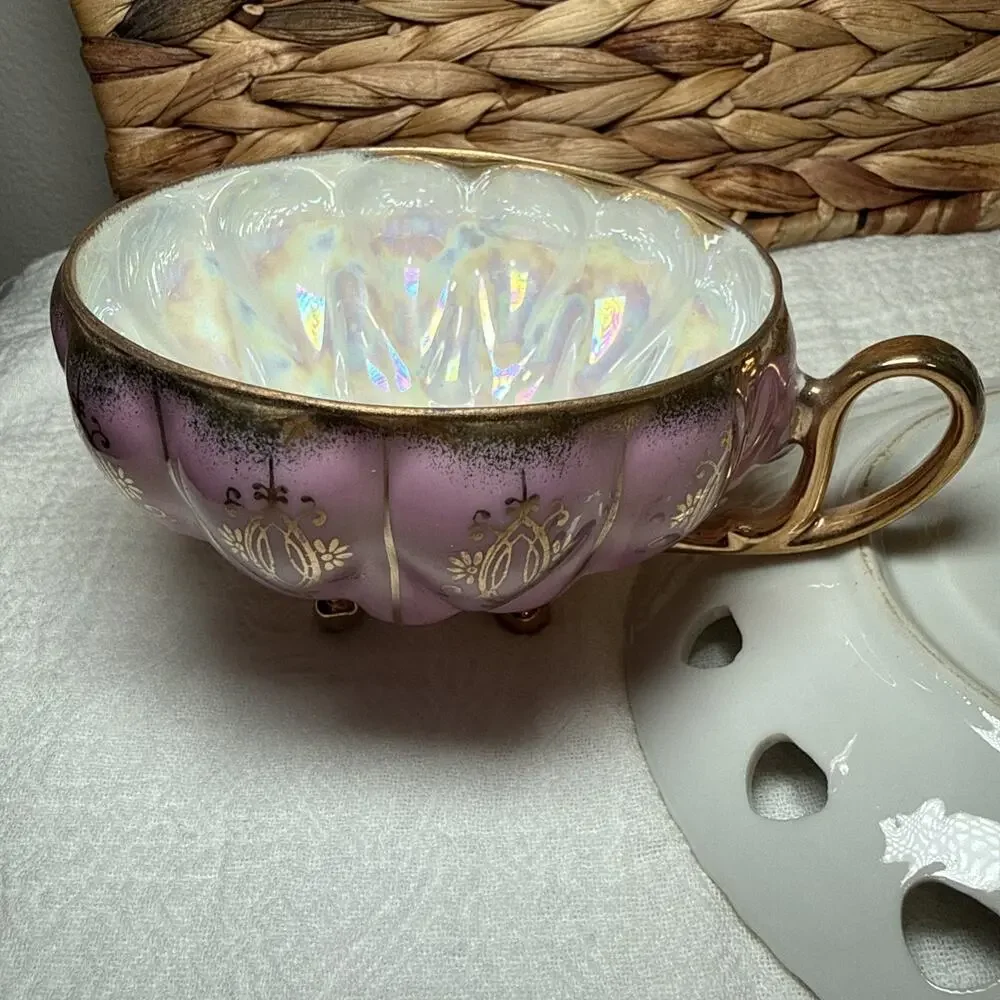 Unmarked beautiful vintage